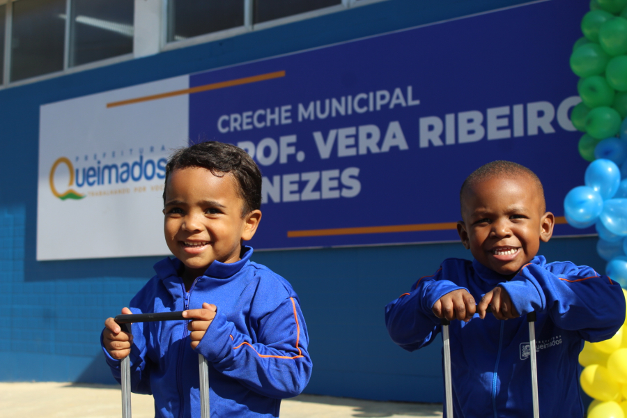 Queimados inaugura nova creche municipal no bairro Paraíso