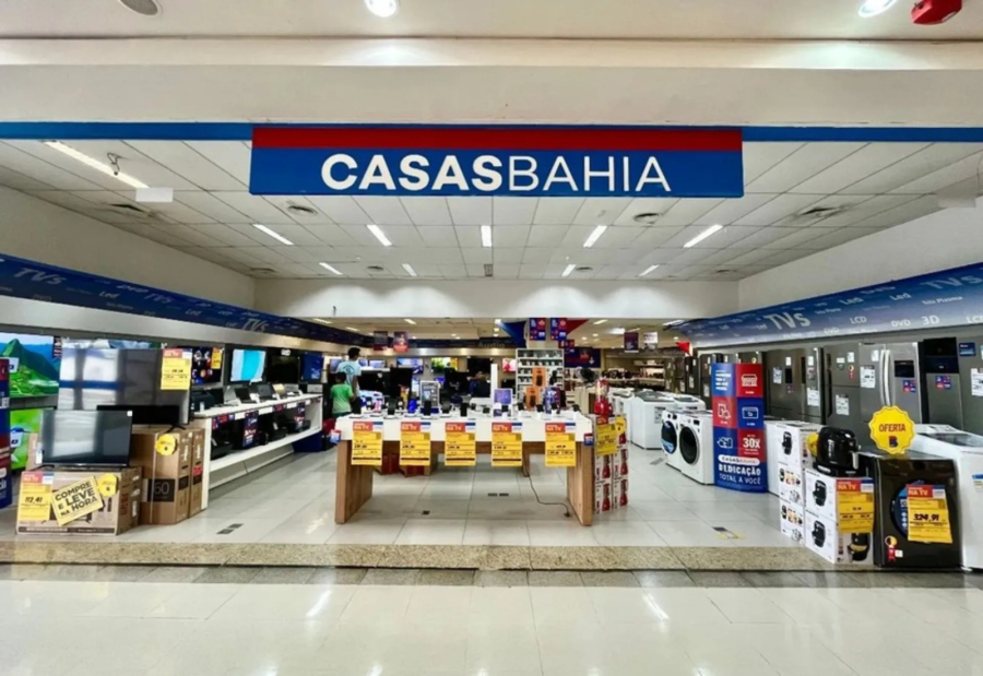 Casas Bahia pede recuperação judicial, fecha lojas e promove demissões