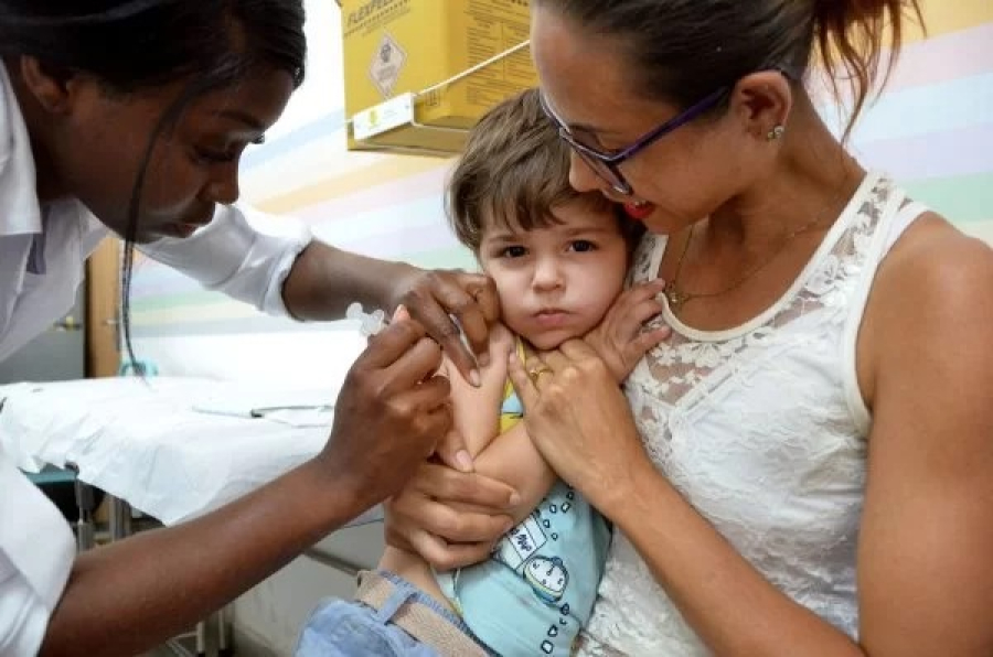 Dia D de vacinação acontece hoje em todo o país