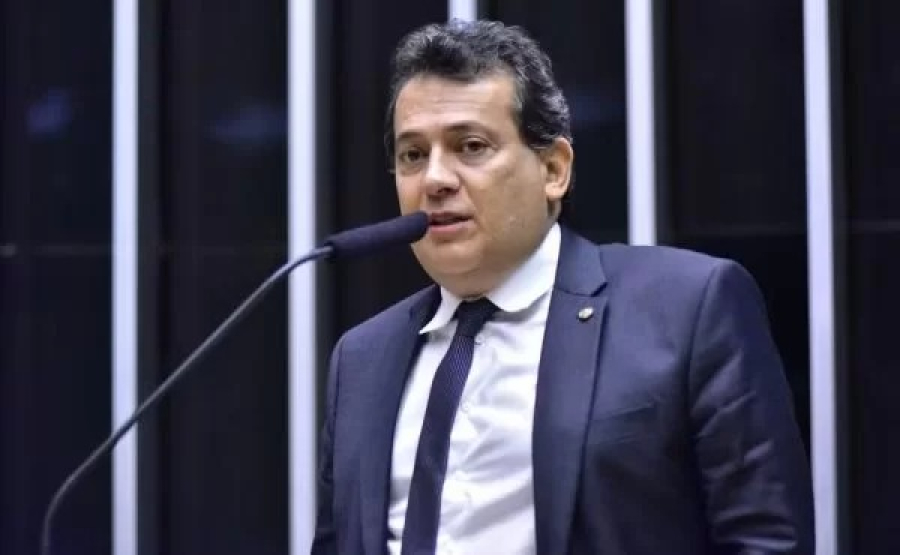 Deputado federal Ricardo Abrão é alvo da PF em operação contra corrupção eleitoral na Baixada